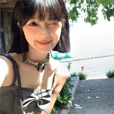 那女孩真帅 海报