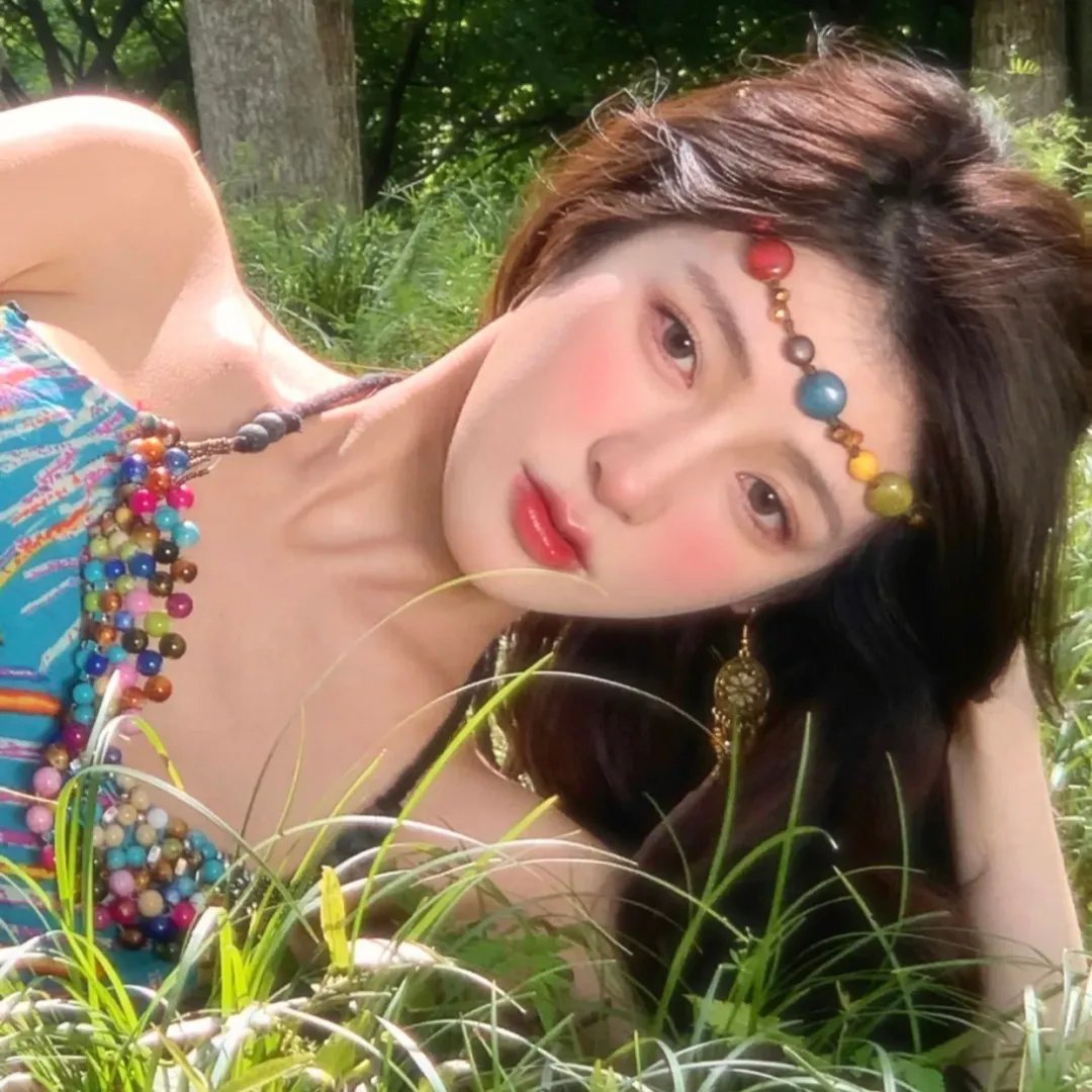 赛马女孩 海报